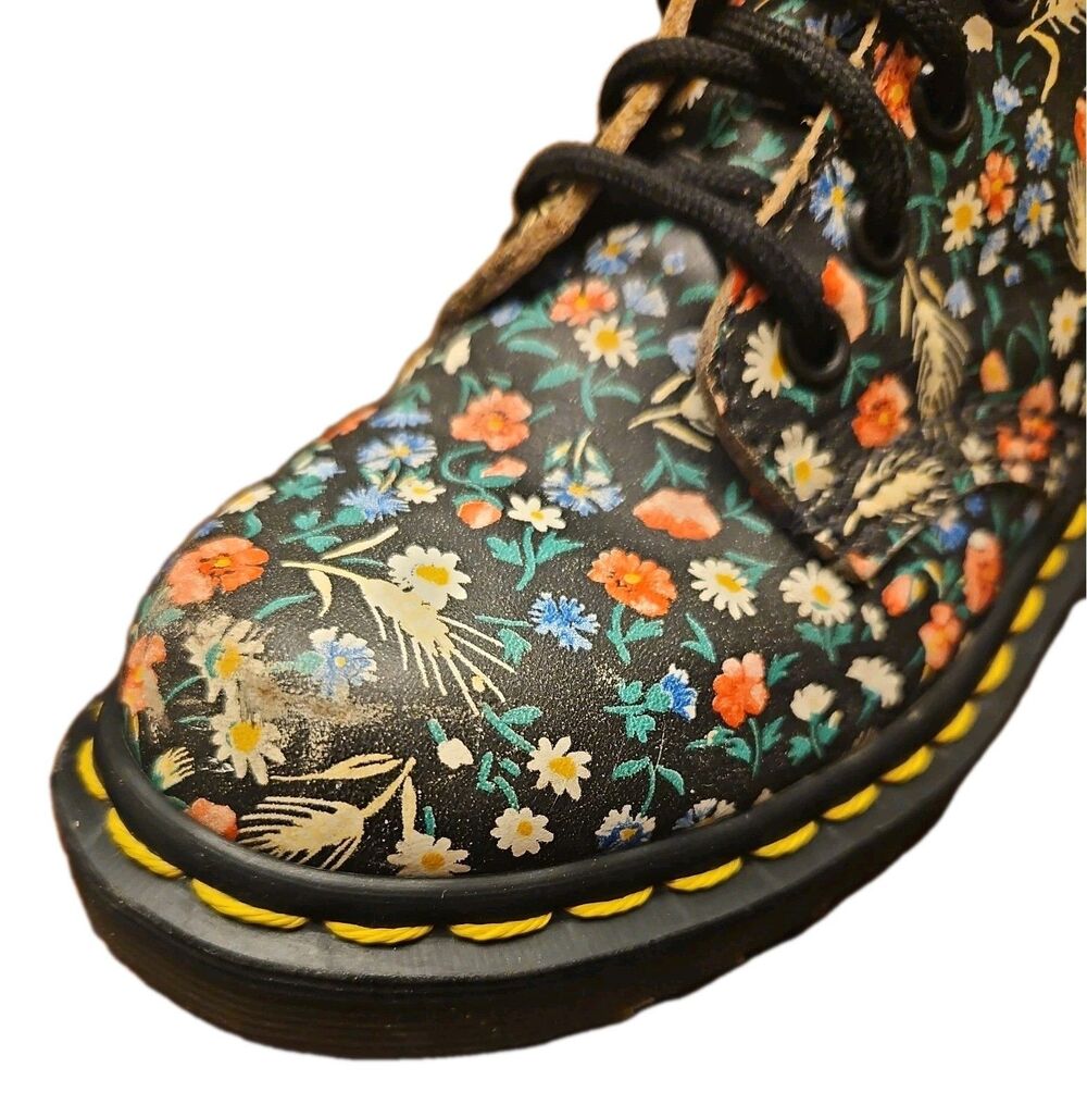 DR. MARTENS BLACK FLORAL BOOTS MADE IN ENGLAND RARE VINTAGE 13C UK / 1Y US - Picture 8 of 16